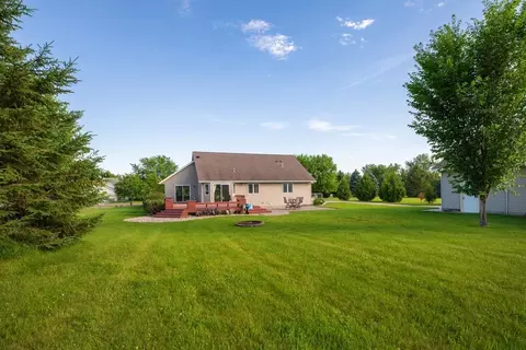 203 James Dr, Elysian, MN 56028 photo 6