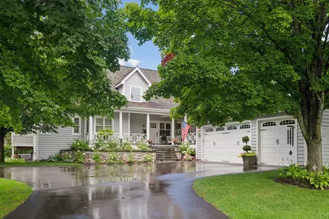 1100 Knoll Manor Rd, Orono, MN 55356