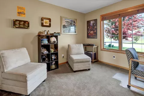 7202 Rolling View Dr, Saint Cloud, MN 56303 photo 18