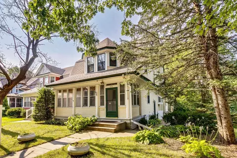 676 Como Ave, Saint Paul, MN 55103