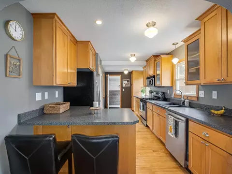 207 Division St E, Buffalo, MN 55313 photo 9