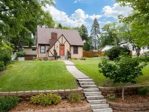 207 Division St E, Buffalo, MN 55313