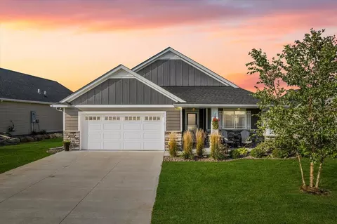8881 151st Ln NW, Ramsey, MN 55303