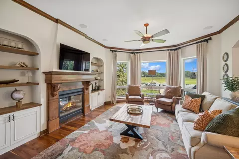 Living - 60 Crabapple Ln, Excelsior, MN 55331 photo 3 of 5