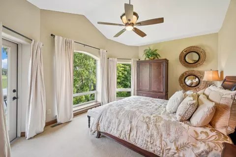 Bedroom - 60 Crabapple Ln, Excelsior, MN 55331 photo 6 of 10