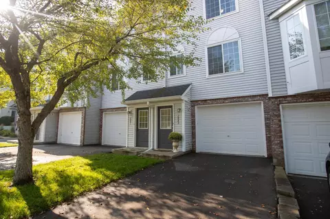 2843 Arboretum Blvd, Chanhassen, MN 55317