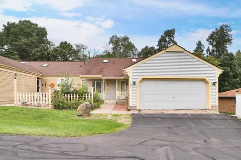 400 Fairfield Ln #8, Brainerd, MN 56401