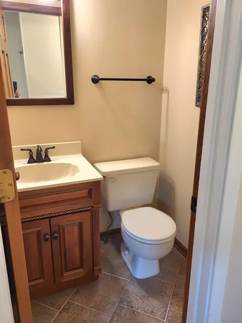 4551 Ches Mar Dr, Eagan, MN 55123 photo 15
