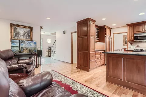 4551 Ches Mar Dr, Eagan, MN 55123 photo 12