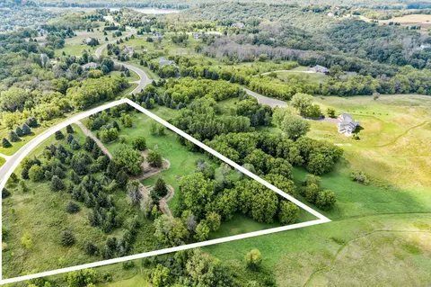 n4581 1115th Street, Oak Grove Twp, WI 54021