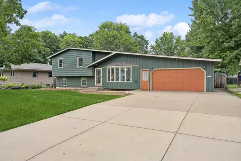 729 Adams St, Anoka, MN 55303