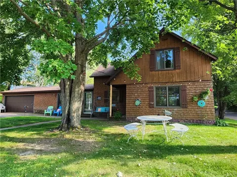 1145 Lake St, Cumberland, WI 54829