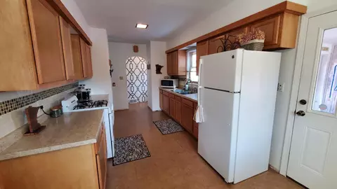 2082 3rd St E, Saint Paul, MN 55119 photo 6