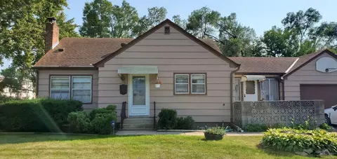 115 W 88th St, Bloomington, MN 55420