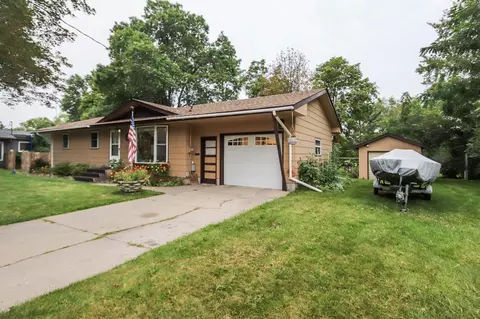 709 2nd St S, Sauk Rapids, MN 56379