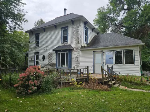83548 240th St, Albert Lea, MN 56007