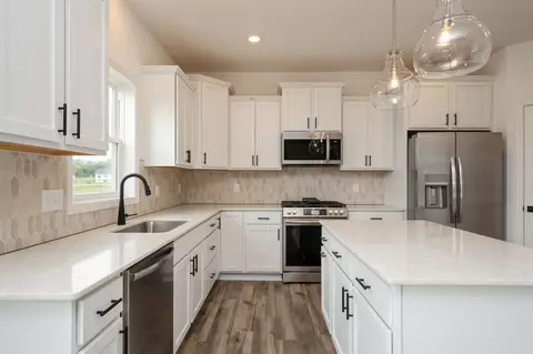 5065 87th St NE, Monticello, MN 55362