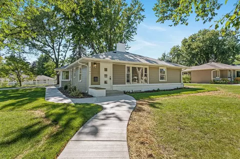 4701 Valley View Rd, Minneapolis, MN 55424
