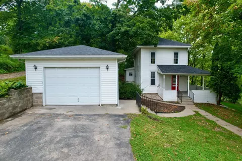 145 2nd St SW, Oronoco, MN 55960