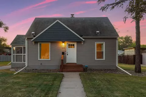 5547 Humboldt Ave N, Brooklyn Center, MN 55430