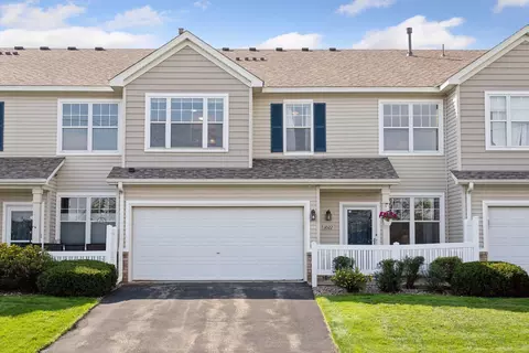 1022 Princeton Ave, Shakopee, MN 55379