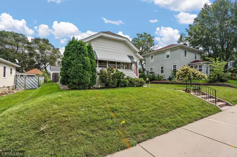 120 10th Ave N, South Saint Paul, MN 55075