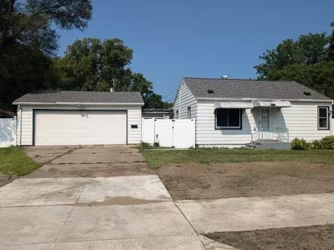 1027 32nd Ave N, Saint Cloud, MN 56303