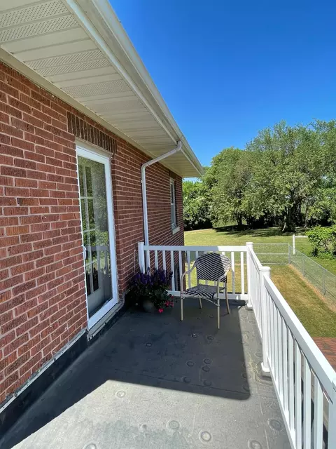 Exterior - 38364 200th St, Springfield, MN 56087 photo 8 of 26