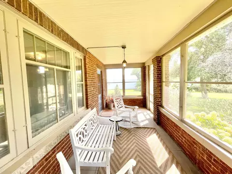 Exterior - 38364 200th St, Springfield, MN 56087 photo 6 of 26