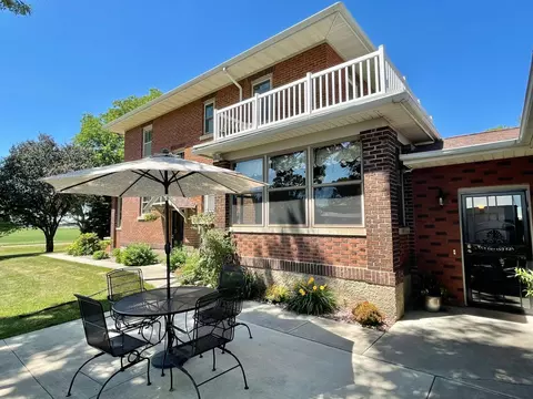 Exterior - 38364 200th St, Springfield, MN 56087 photo 19 of 26