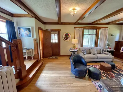Entry Way - 38364 200th St, Springfield, MN 56087 photo 4 of 13