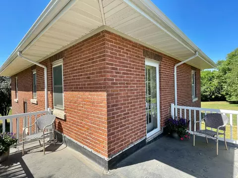 Exterior - 38364 200th St, Springfield, MN 56087 photo 11 of 26