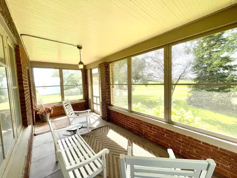 Exterior - 38364 200th St, Springfield, MN 56087 photo 7 of 26