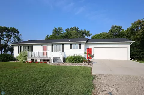 16671 14th St NE, Buxton, ND 58218