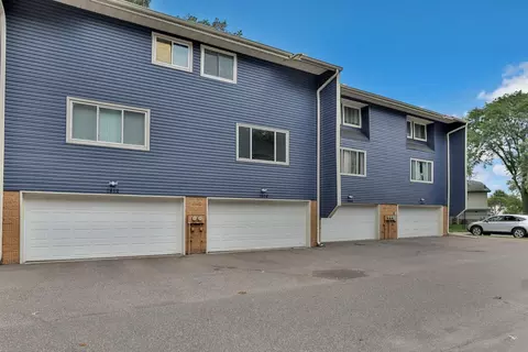 1808 113th Ln NW, Coon Rapids, MN 55433