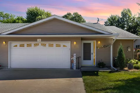 1861 E Welco Dr, Saint Peter, MN 56082