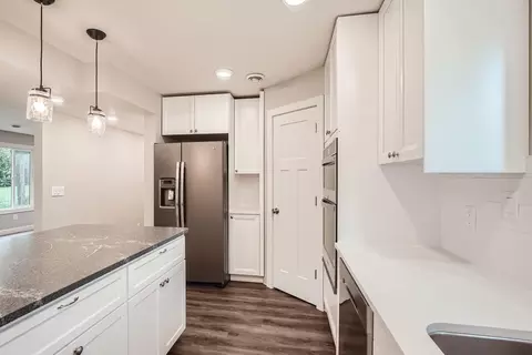 4324 Rustic Pl, Shoreview, MN 55126 photo 2