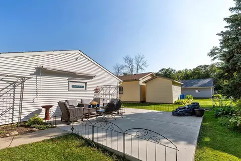 1027 6th St NW, Faribault, MN 55021 photo 33