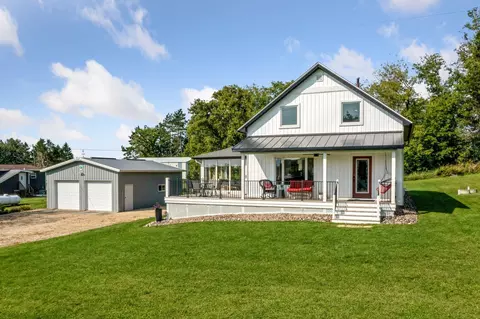 38 191st St, Baldwin, WI 54002 photo 2