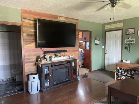912 Maple St, Lisbon, ND 58054 photo 13
