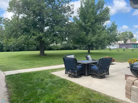 912 Maple St, Lisbon, ND 58054 photo 32