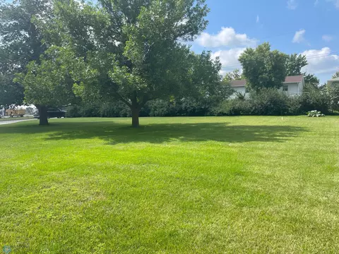 912 Maple St, Lisbon, ND 58054 photo 34