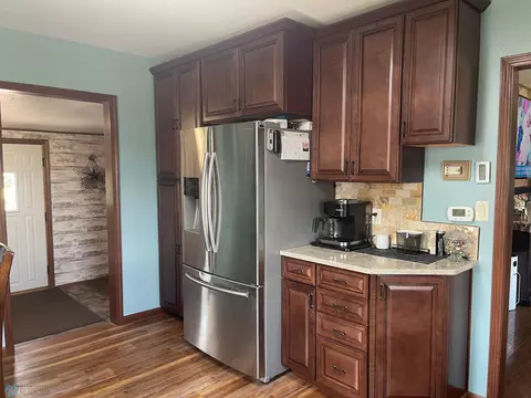 912 Maple St, Lisbon, ND 58054 photo 6