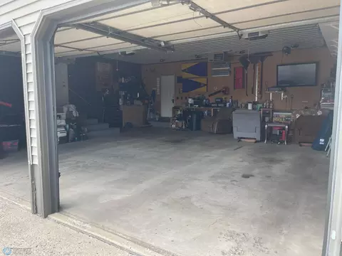 912 Maple St, Lisbon, ND 58054 photo 38