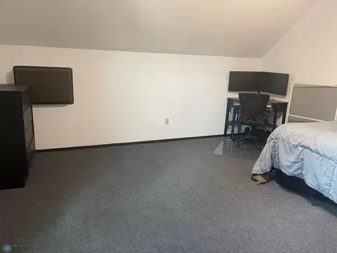912 Maple St, Lisbon, ND 58054 photo 18