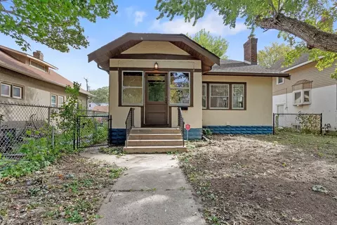 3222 Humboldt Ave N, Minneapolis, MN 55412