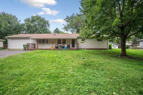 9920 Norway St NW, Coon Rapids, MN 55433