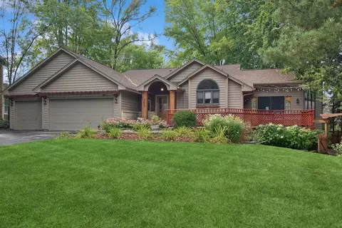 3661 Ashbury Rd, Eagan, MN 55122