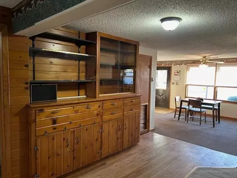 Entry Way - 2322 260th St, Marshall, MN 56258 photo 1 of 1