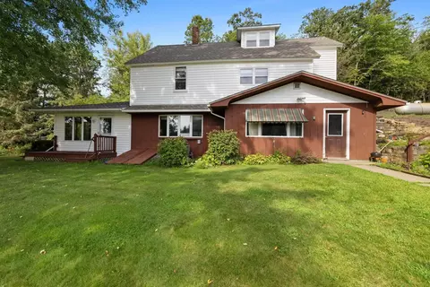 948 Hanson Dr, River Falls, WI 54022